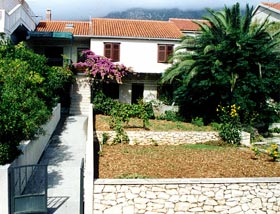 Apartments Desa